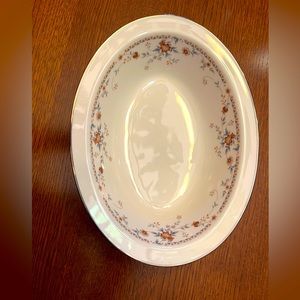 Noritake china bowl- Adagio pattern